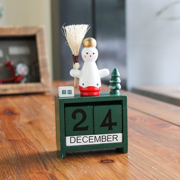 Christmas Tree Wooden Calendar 6x15CM - Image 3