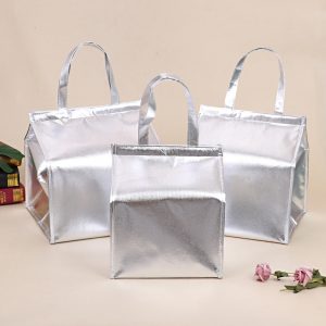 Cooler Bag 6 inches (length 25 * width 25 * height 31), 8 inches (length 30 * width 30 * height 35), 10 inches (length 35 * width 35 * height 38), 12 inches (length 40 * width 40 * height 43 )