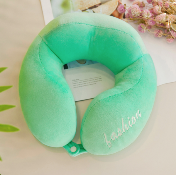 Travel neck pillow 30x30x8cm - Image 6