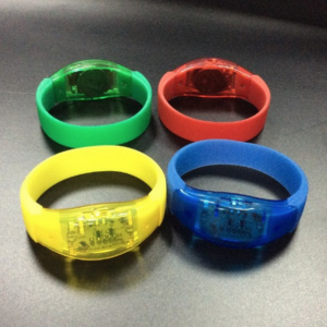 Silicone luminous hand strap 17x2cm