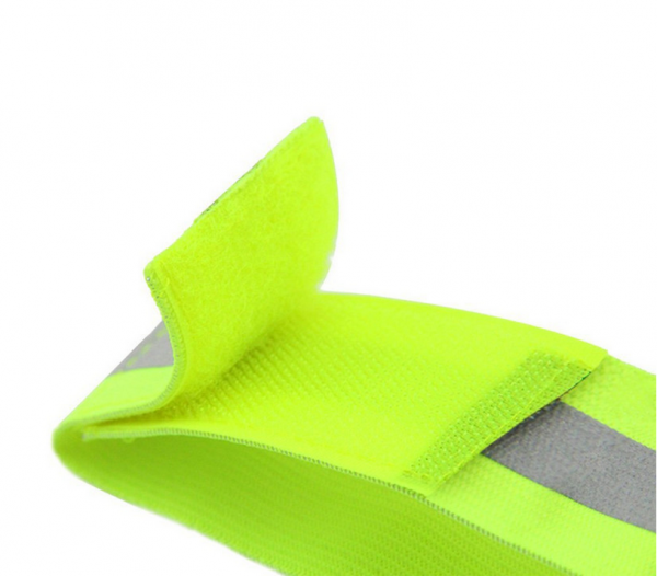 Reflective safety warning tape-1 35x4cm - Image 5