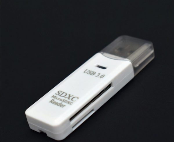 USB card reader 60.6x18.8x8.8mm