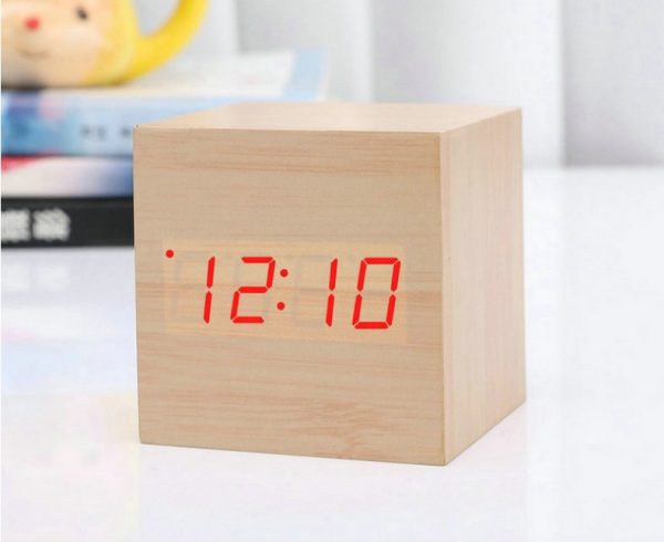 LED electronic clock 6x6x6cm - Image 6