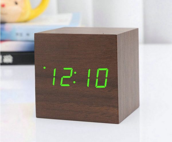 LED electronic clock 6x6x6cm - Image 7