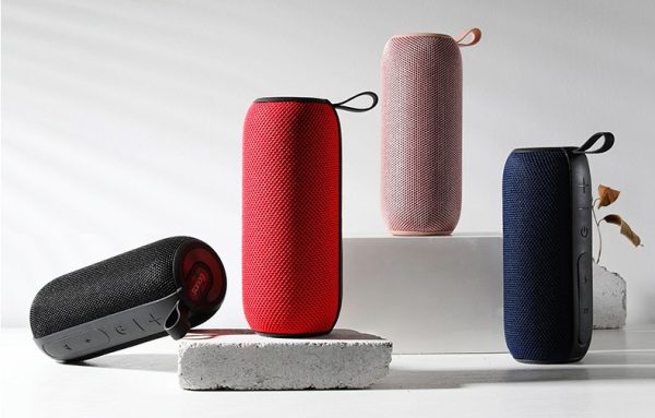 Waterproof speaker 17.6x7.1x7.1cm - Image 4