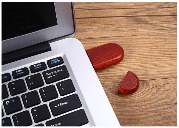 Wooden USB Magnetic cover type: 5.8x2.7x0.8cm Rotating type: 6.3cm - Image 5